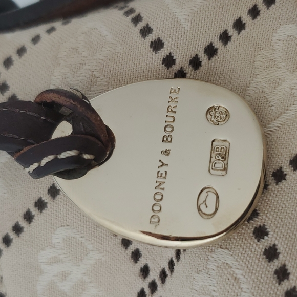 Dooney & Bourke Monogram Women Handbag, Medium, Light Beige and brown - Picture 6 of 16